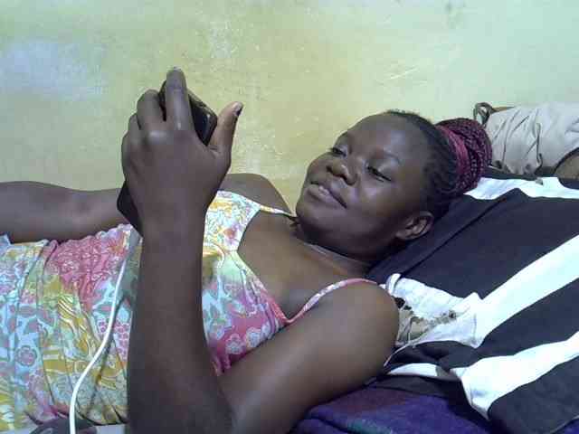 Pretty-doll webcam