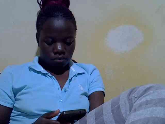 Pretty-doll webcam