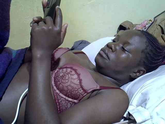 Pretty-doll webcam