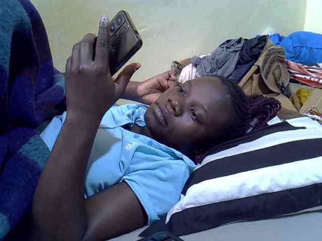 Pretty-doll webcam