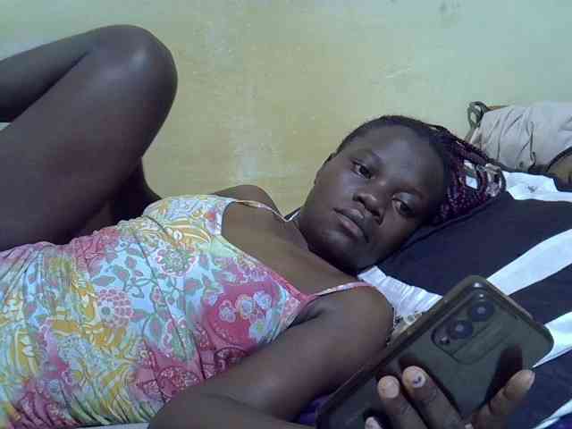 Pretty-doll webcam
