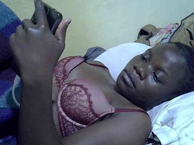 Pretty-doll webcam