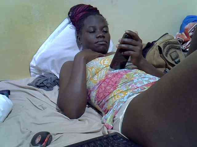 Pretty-doll webcam