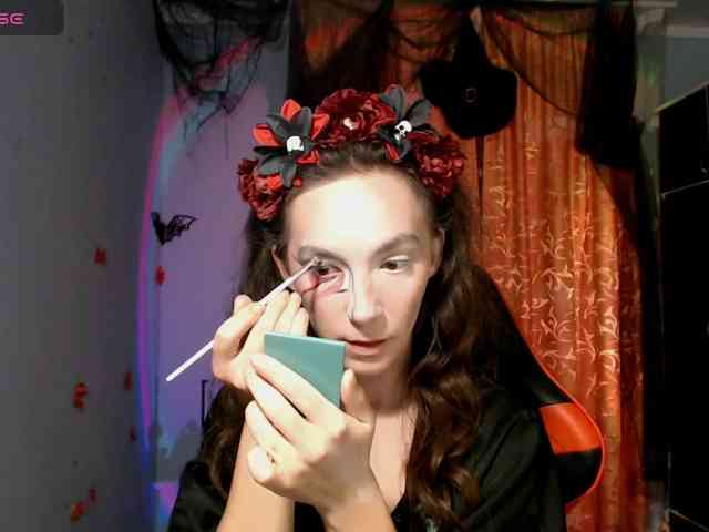 bellaqueen0701 webcam