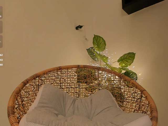 Accedi alla chat con il nickname PLUXURY- PLUXURY-