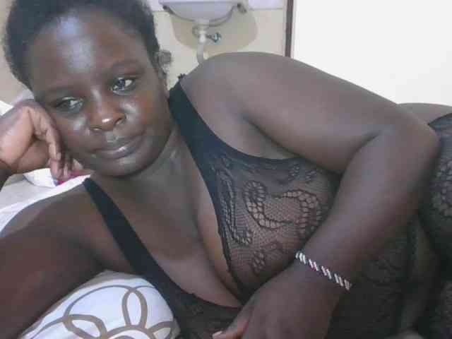 Sexyblackgal10 webcam