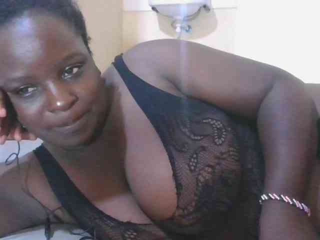 Sexyblackgal10 webcam