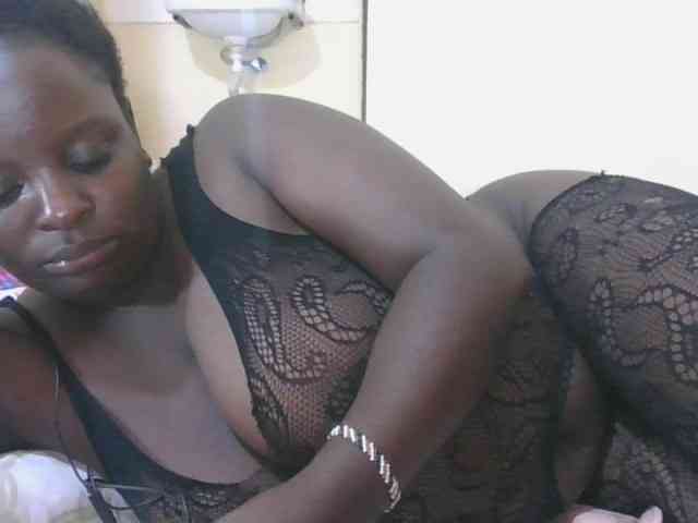 Sexyblackgal10 webcam