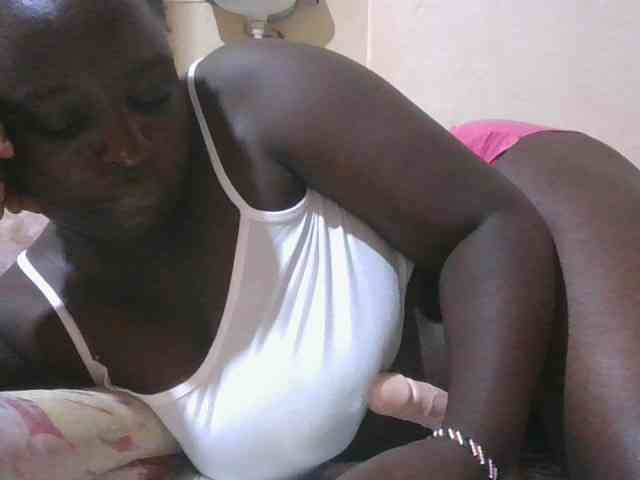 Sexyblackgal10 webcam