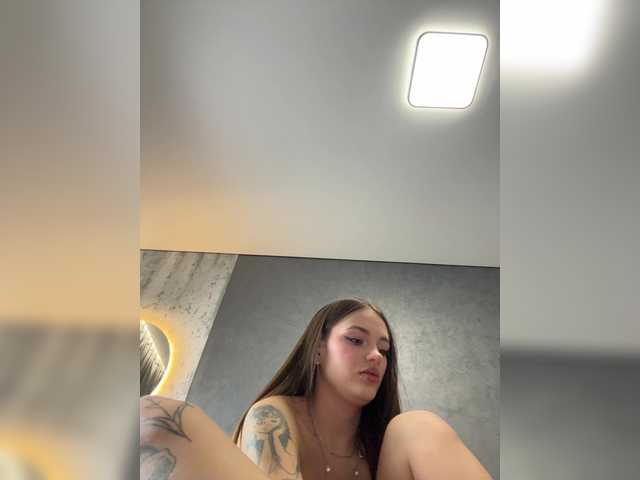 Entra en el chat con el modelo Pussydollnet Pussydollnet