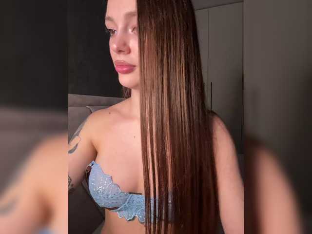 Entrez le videochat erotique avec le
modèle Pussydollnet Pussydollnet