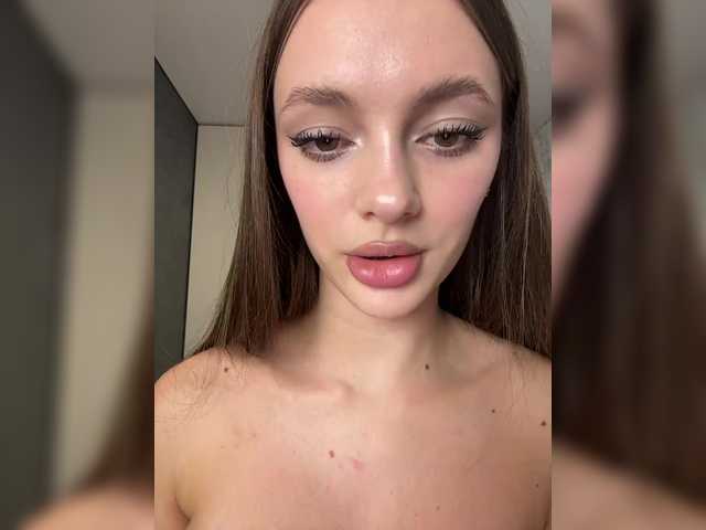 Entrez le videochat erotique avec le
modèle Pussydollnet Pussydollnet