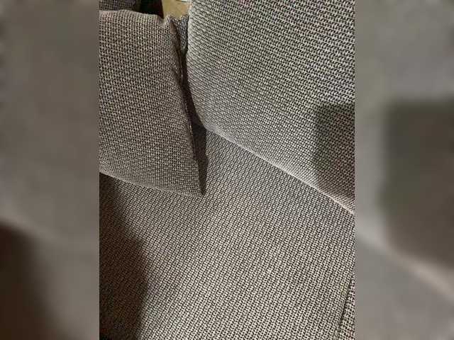 Accedi alla chat con il nickname 3hotandyoung3 3hotandyoung3