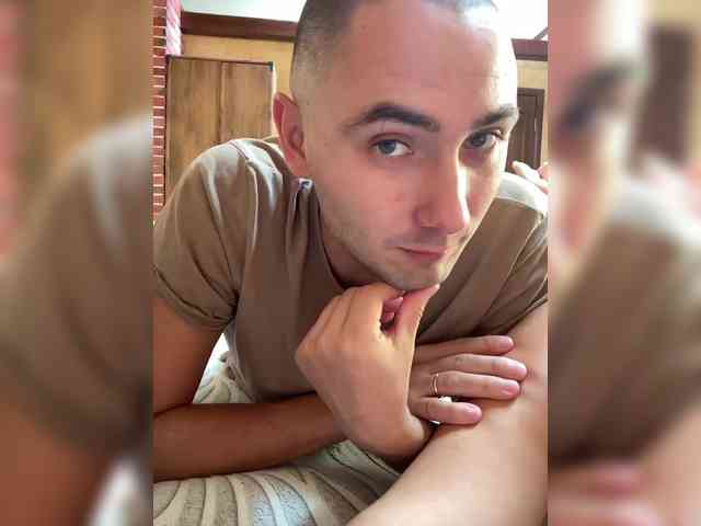 3hotandyoung3 webcam