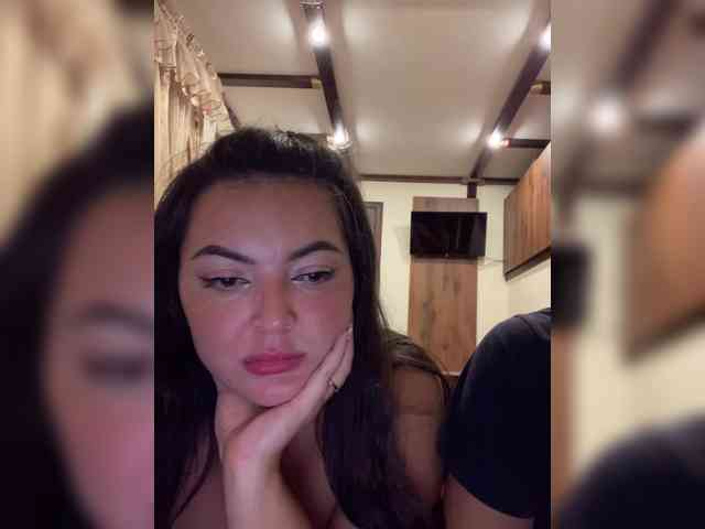 3hotandyoung3 webcam