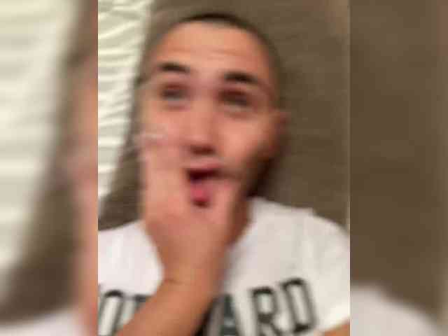 3hotandyoung3 webcam