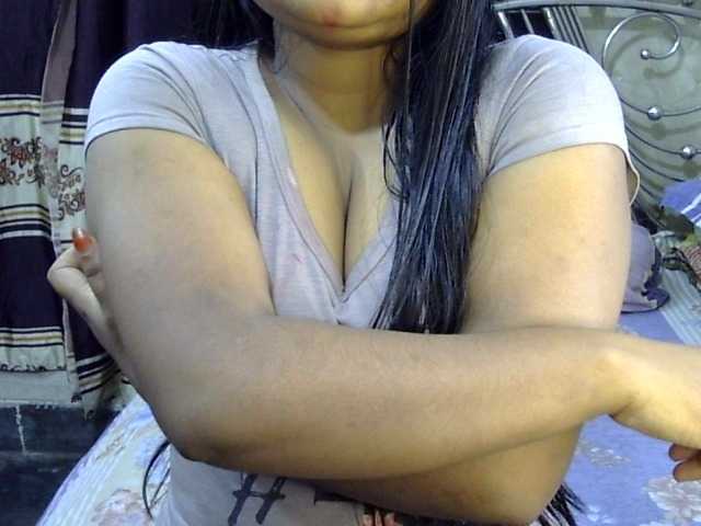 Pink-lily007 webcam