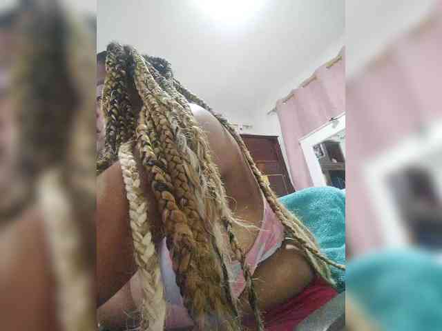 GoddessCarrie webcam