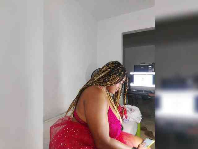 GoddessCarrie webcam