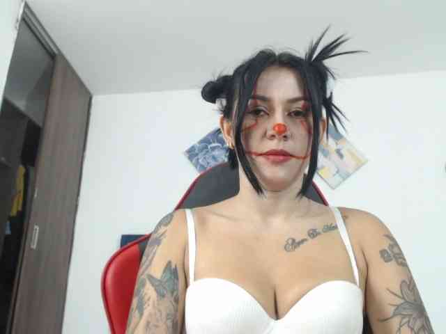 Mimibustamante33 webcam
