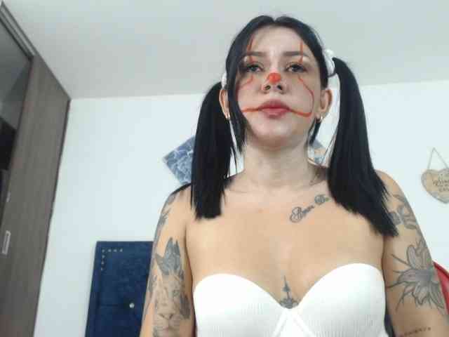 Mimibustamante33 webcam