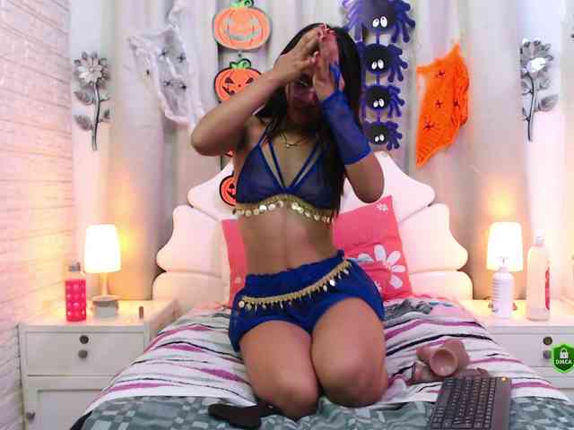 TrixieSeductress webcam