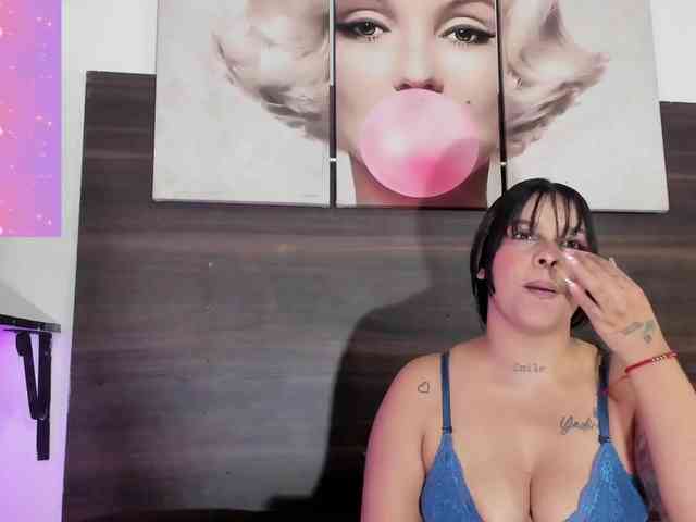 Emily-Rivera78 webcam