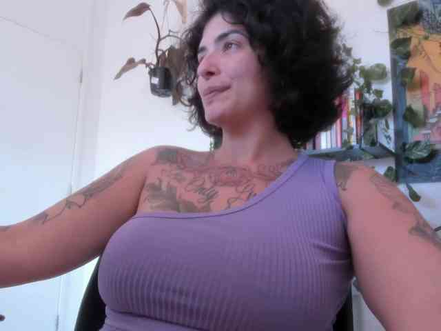 talimajesty webcam