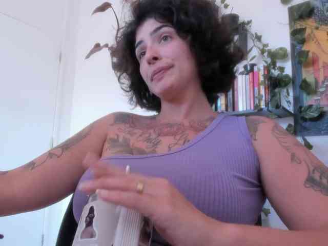 talimajesty webcam