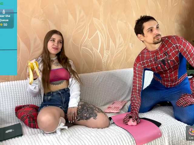 Accedi alla chat con il nickname Miley_and_Michael Miley_and_Michael