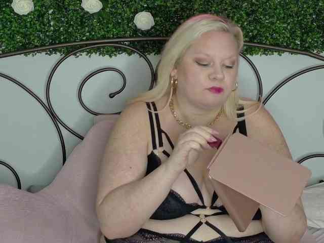 Siennaluxx webcam