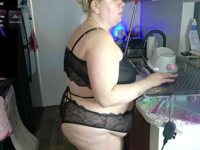 Siennaluxx webcam