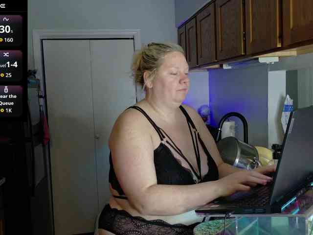 Siennaluxx webcam