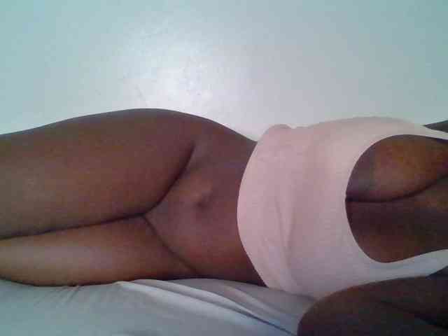 Melanin-pixie webcam