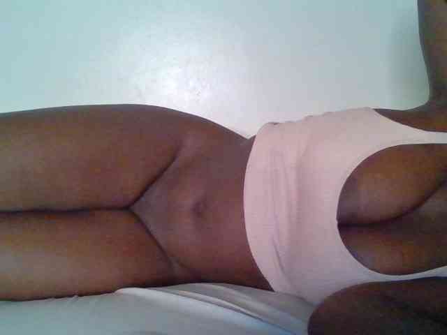 Melanin-pixie webcam