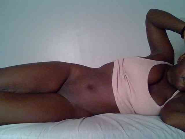 Melanin-pixie webcam