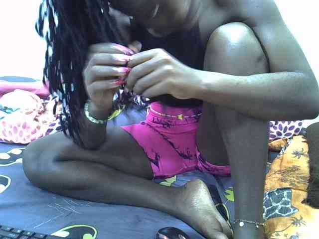 Sexykiteey webcam