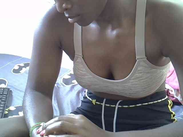Sexykiteey webcam
