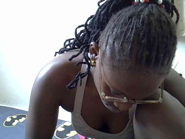 Sexykiteey webcam
