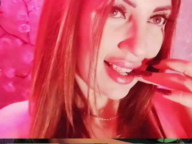 SexyKitty75-1 webcam