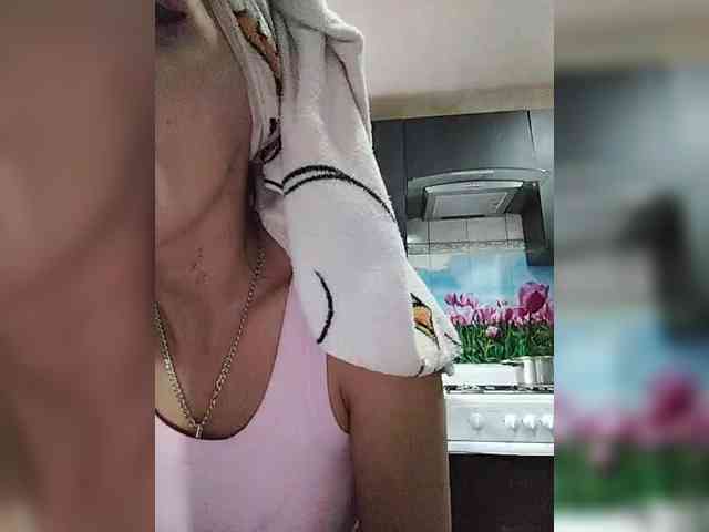 SexyKitty75-1 webcam