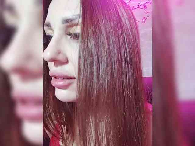 SexyKitty75-1 webcam