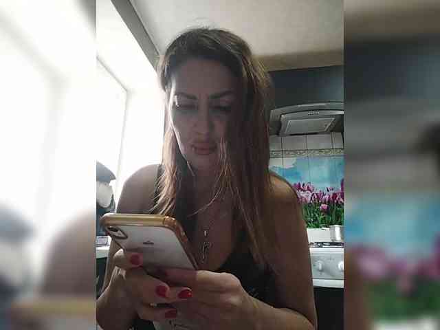 SexyKitty75-1 webcam