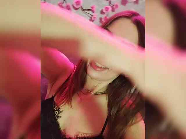 SexyKitty75-1 webcam