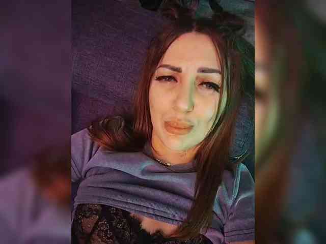 SexyKitty75-1 webcam