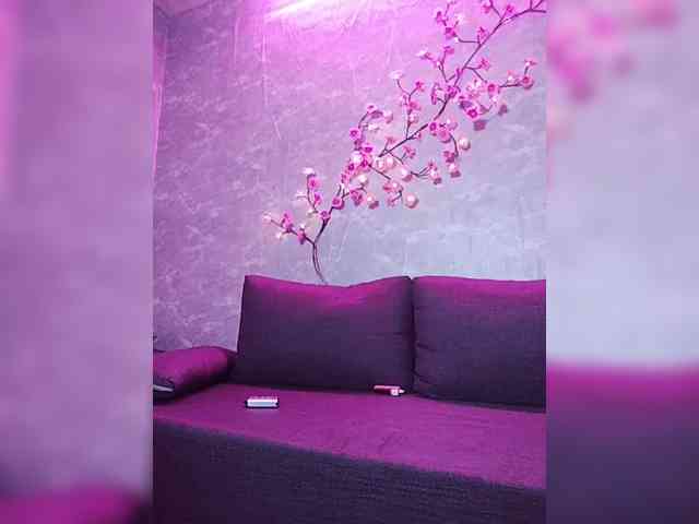 SexyKitty75-1 webcam