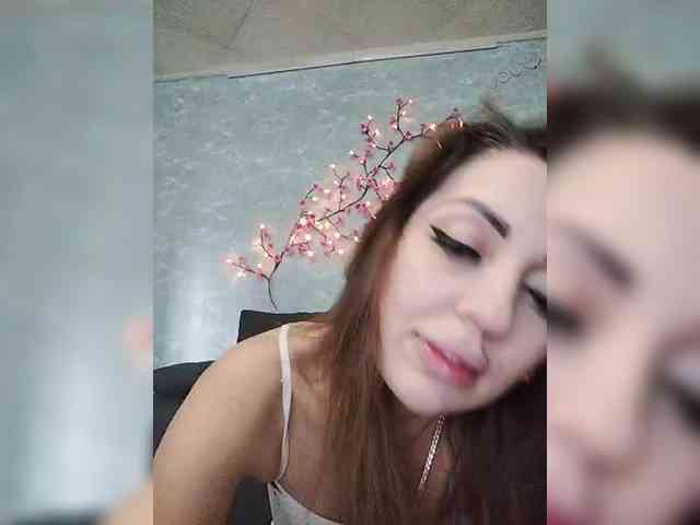 SexyKitty75-1 webcam