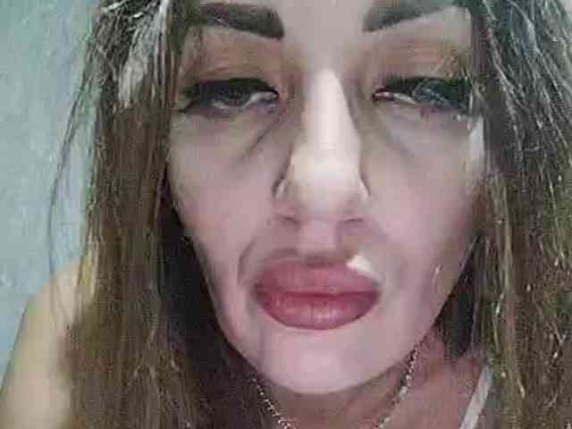 SexyKitty75-1 webcam