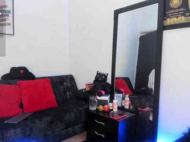 marley-luna webcam