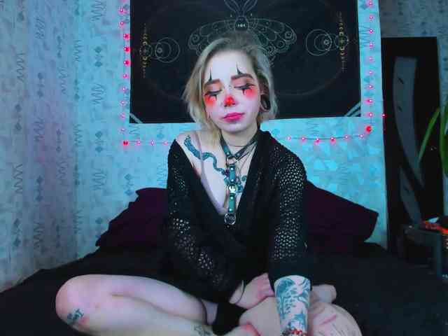 Aru-k0t0 webcam